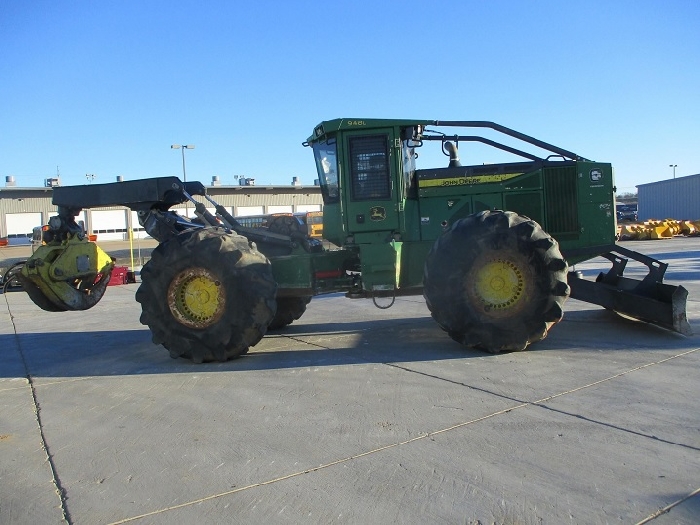 Forest Machines Deere 948L