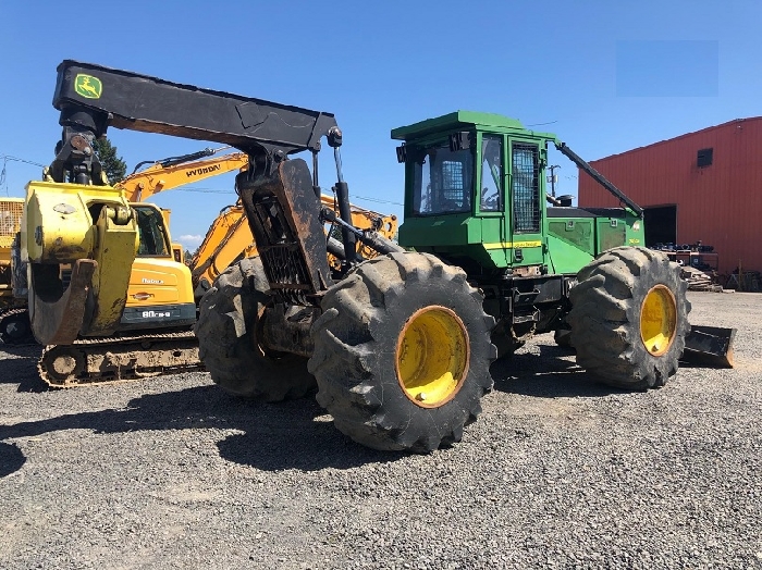 Forest Machines Deere 748G