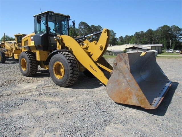 Wheel Loaders Caterpillar 938