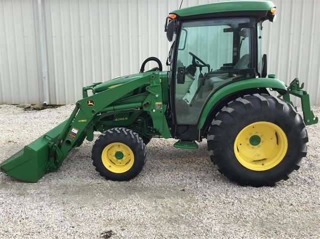 Agriculture Machines Deere 4066R