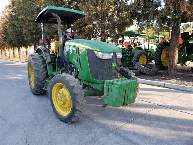Agriculture Machines Deere 5100E