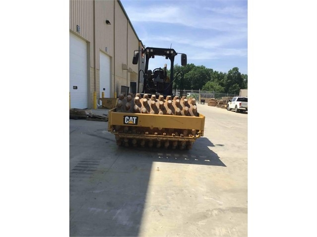 Compactadora Vibratoria Caterpillar CP54 en venta, usada Ref.: 1591815684417796 No. 3