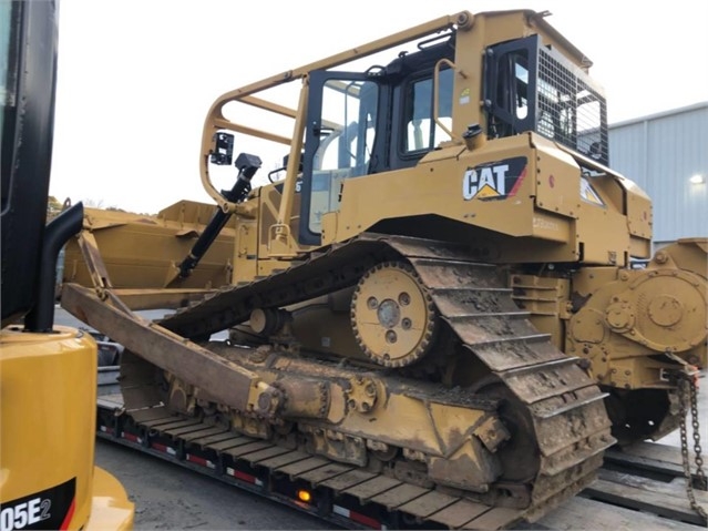 Dozers/tracks Caterpillar D6T