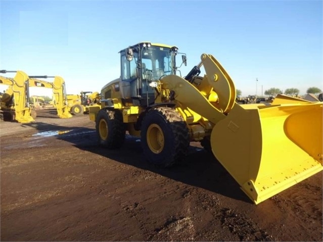 Wheel Loaders Caterpillar 938