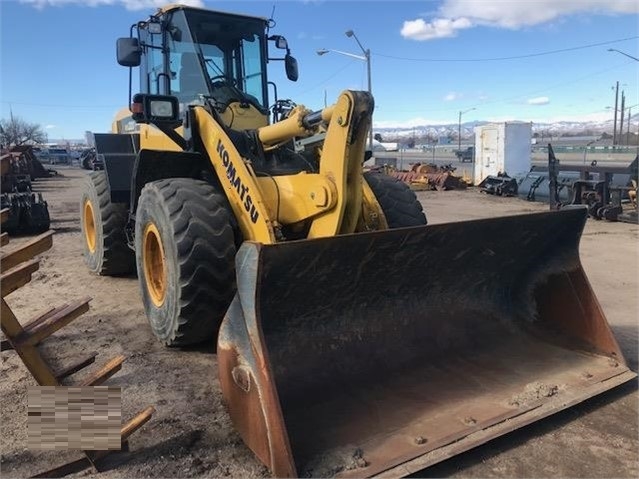 Wheel Loaders Komatsu WA320