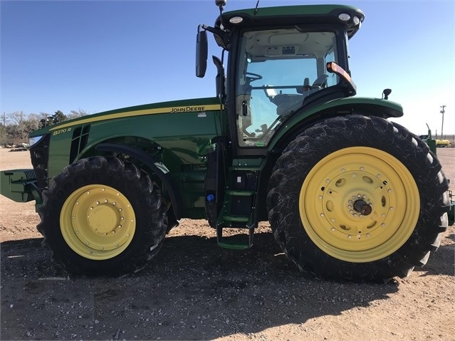 Agriculture Machines Deere 8270R