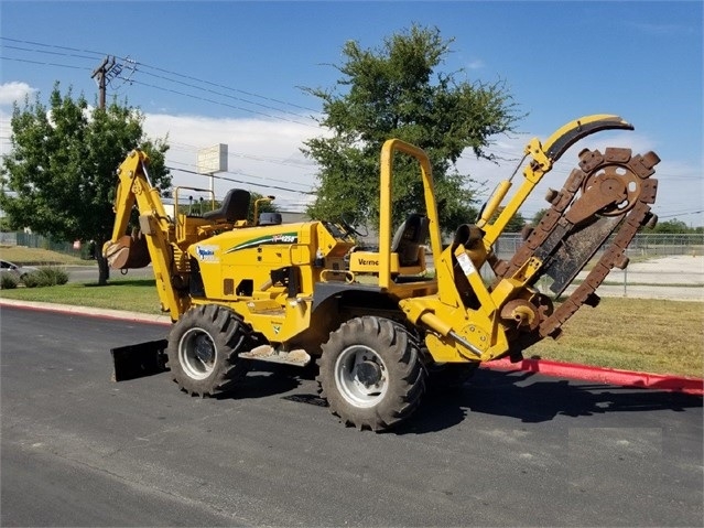 Trencher Vermeer RTX1250