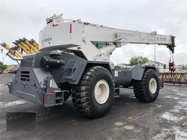 Gruas Terex RT335