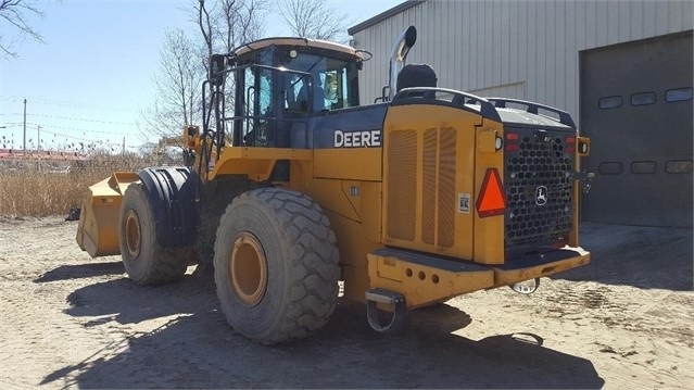 Cargadoras Sobre Ruedas Deere 824K de medio uso en venta Ref.: 1601493676391124 No. 2