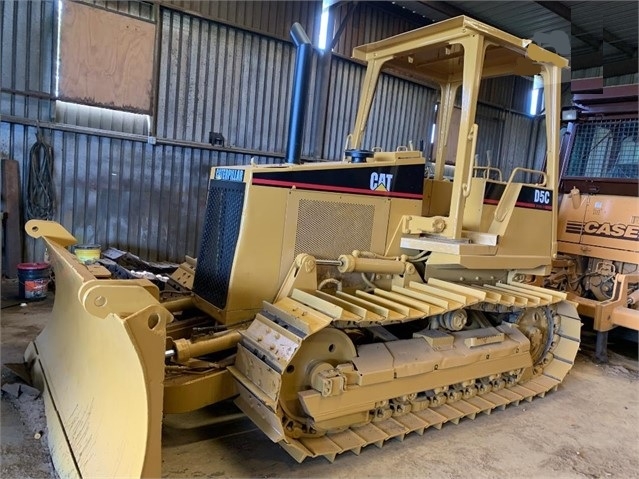 Dozers/tracks Caterpillar D5C