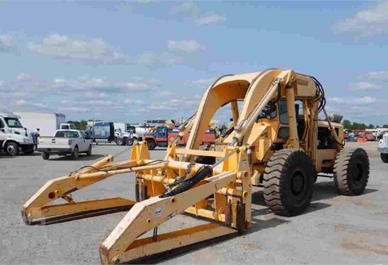 Freightelevator Pettibone CARY LIFT 204