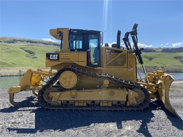 Tractores Sobre Orugas Caterpillar D6T usada a la venta Ref.: 1619635428417095 No. 3