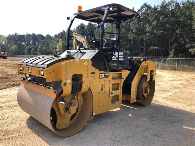 Vibratory Compactors Caterpillar CB64