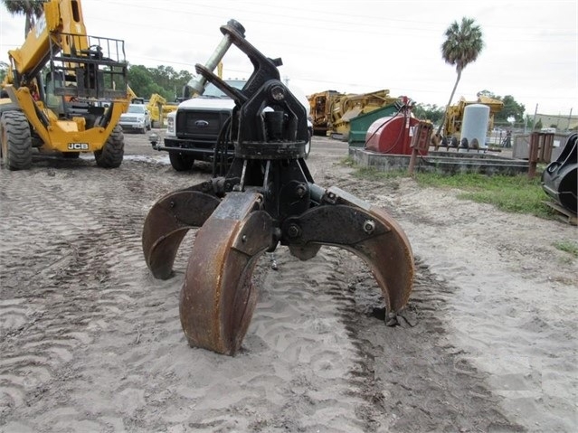 Gruas Fuchs MHL335