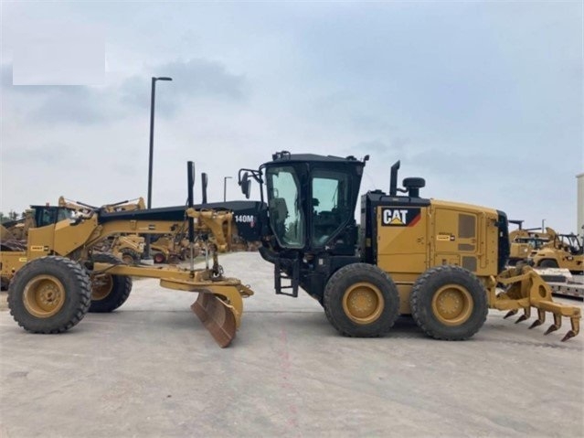 Motoconformadoras Caterpillar 140M