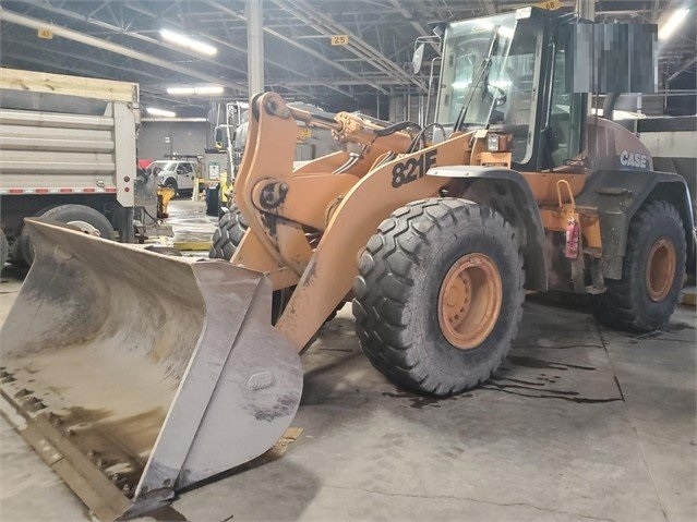 Wheel Loaders Case 821E