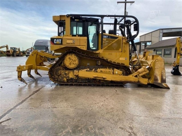 Tractores Sobre Orugas Caterpillar D6T