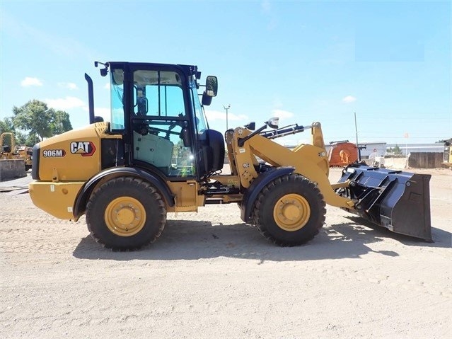 Wheel Loaders Caterpillar 906