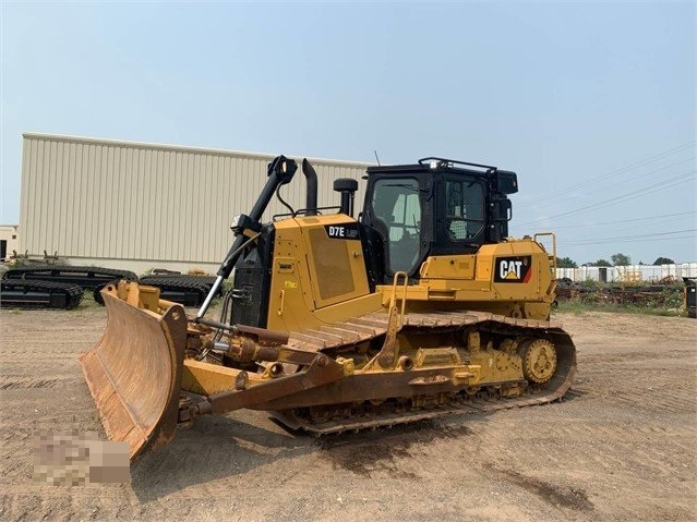 Dozers/tracks Caterpillar D7E