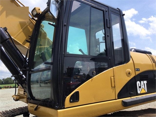 Excavadoras Hidraulicas Caterpillar 324DL seminueva en perfecto e Ref.: 1627083596817279 No. 3