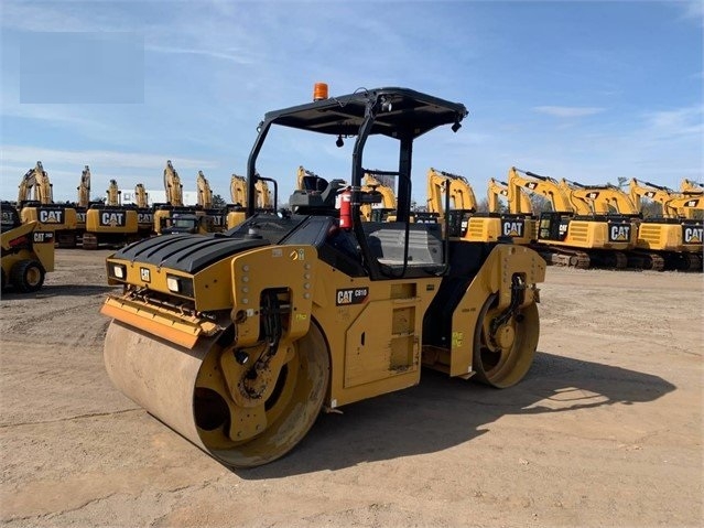 Vibratory Compactors Caterpillar CB10