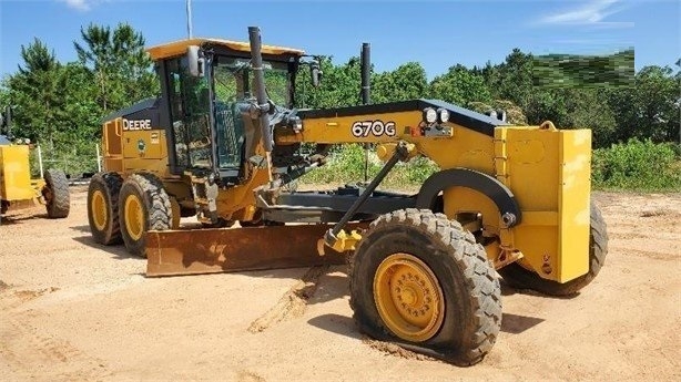 Motor Graders Deere 670G