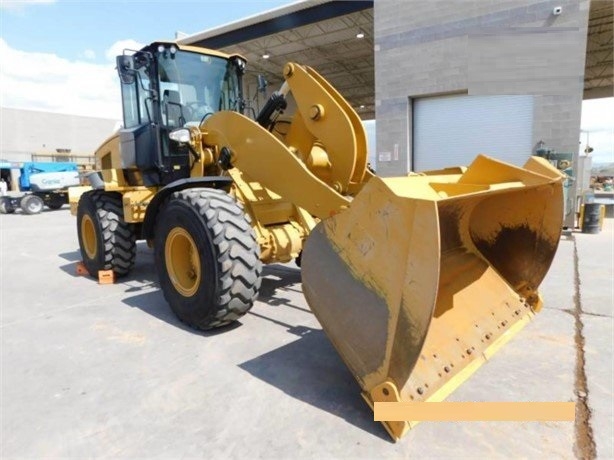 Wheel Loaders Caterpillar 938