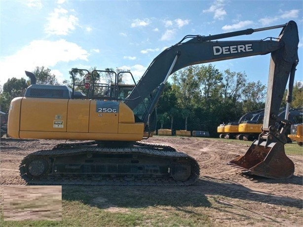 Hydraulic Excavator Deere 250GLC