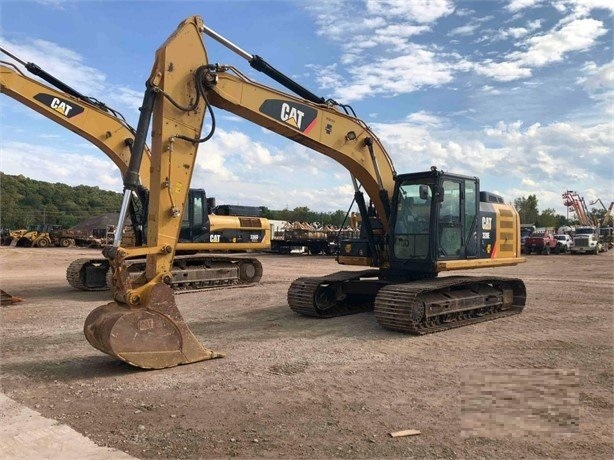 Hydraulic Excavator Caterpillar 320EL