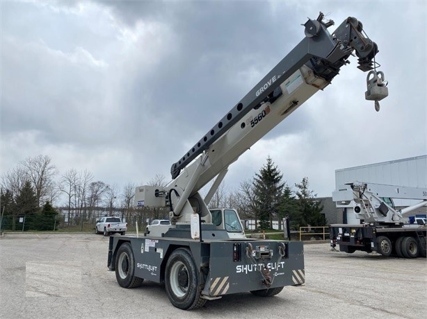 Cranes Shuttlelift 5560