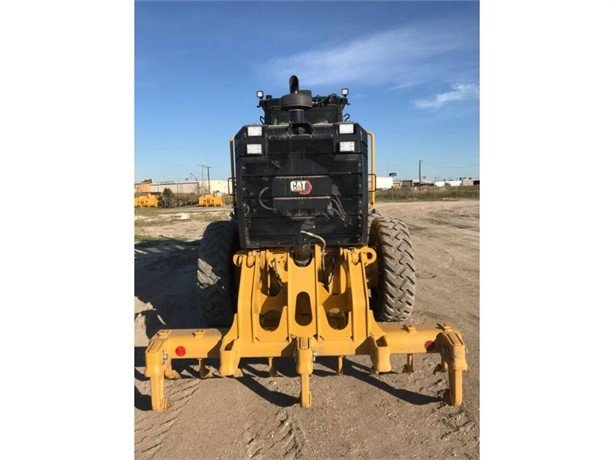 Motoconformadoras Caterpillar 140 de medio uso en venta Ref.: 1641252777263790 No. 4