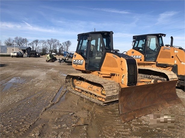 Dozers/tracks Case 650L