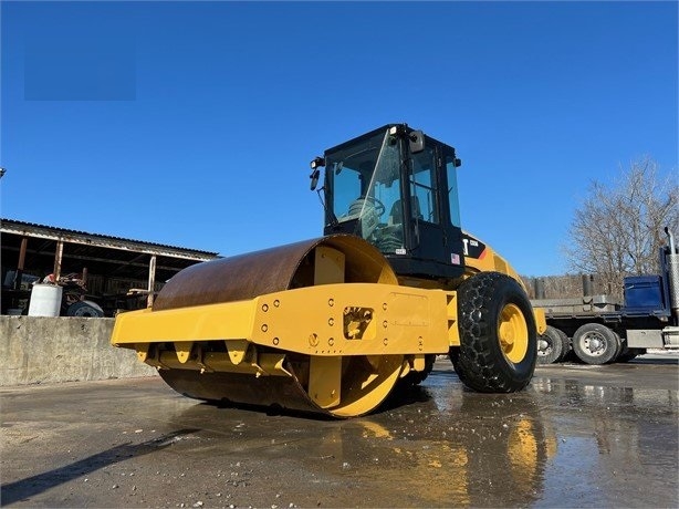 Compactadora Vibratoria Caterpillar CS56