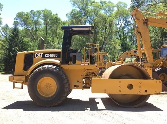 Vibratory Compactors Caterpillar CS-563D