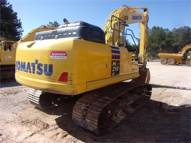 Excavadoras Hidraulicas Komatsu PC210 L de segunda mano en venta Ref.: 1645054865136214 No. 4