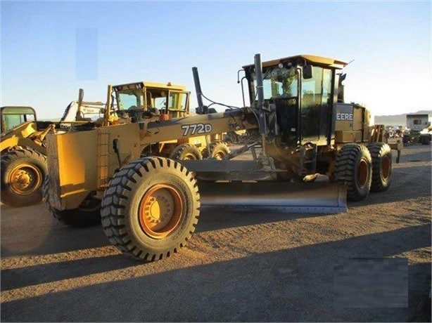 Motor Graders Deere 772D