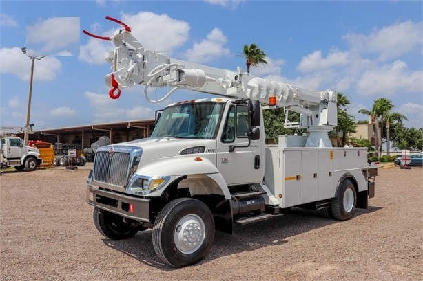 Cranes Altec DM47TR