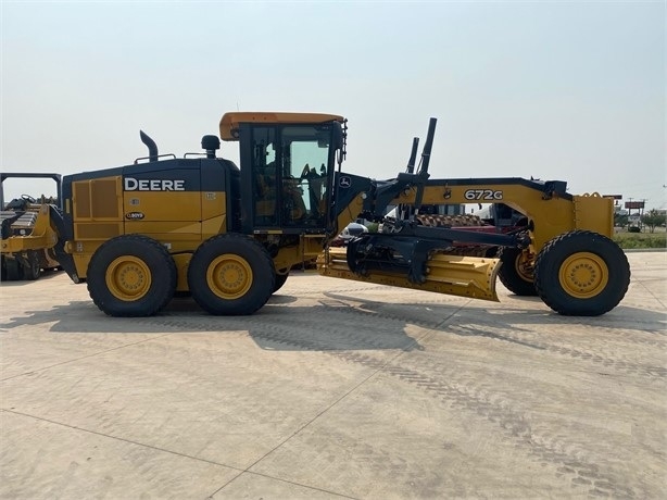 Motor Graders Deere 672G