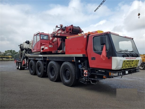 Cranes Grove GMK4100B