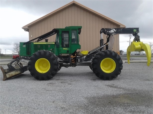 Forest Machines Deere 748H