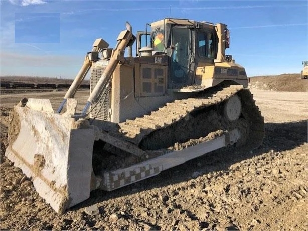Dozers/tracks Caterpillar D6R