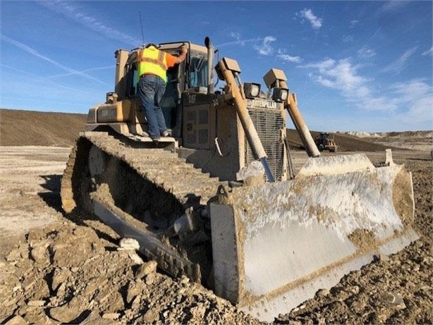 Tractores Sobre Orugas Caterpillar D6R de segunda mano en venta Ref.: 1654885312237899 No. 3