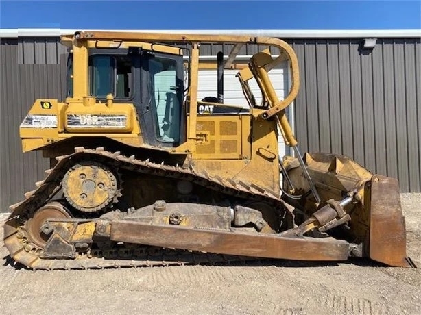 Dozers/tracks Caterpillar D6R