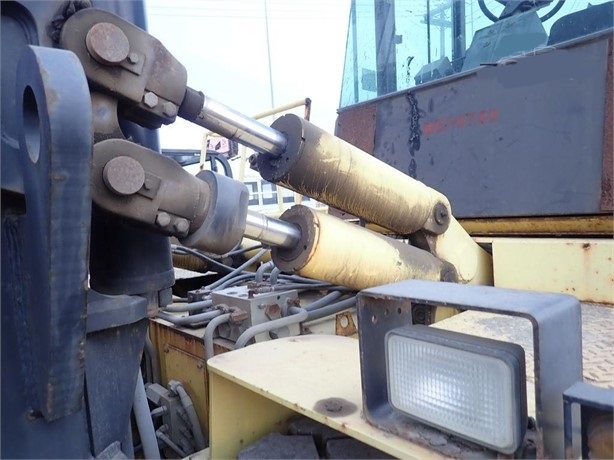 Montacargas Hyster H550F importada de segunda mano Ref.: 1655479242895111 No. 3