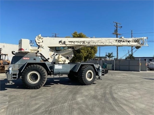 Cranes Terex RT230