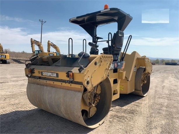 Vibratory Compactors Caterpillar CB64