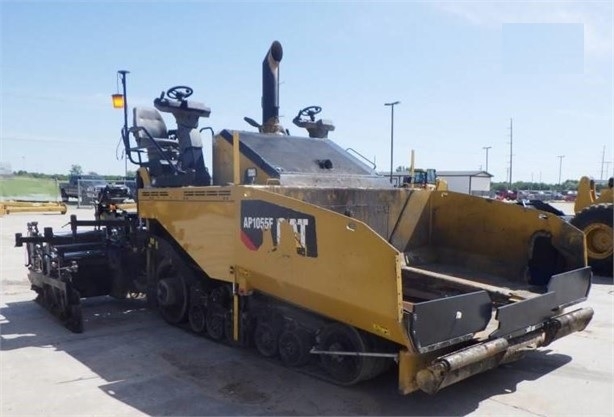 Pavimentadoras Caterpillar AP-1055F