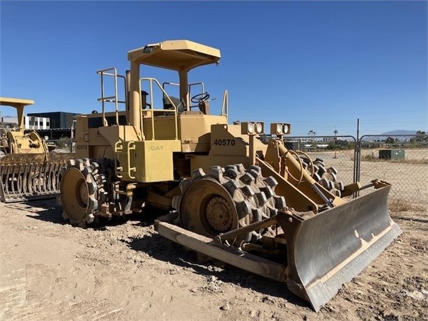 Compactadoras Suelos Y Rellenos Caterpillar 815B