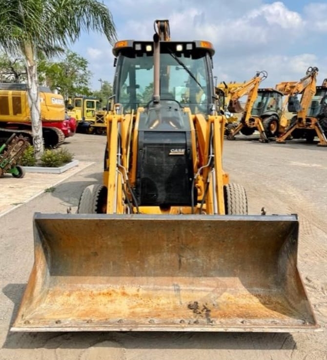 Backhoe Loaders Case 580SN