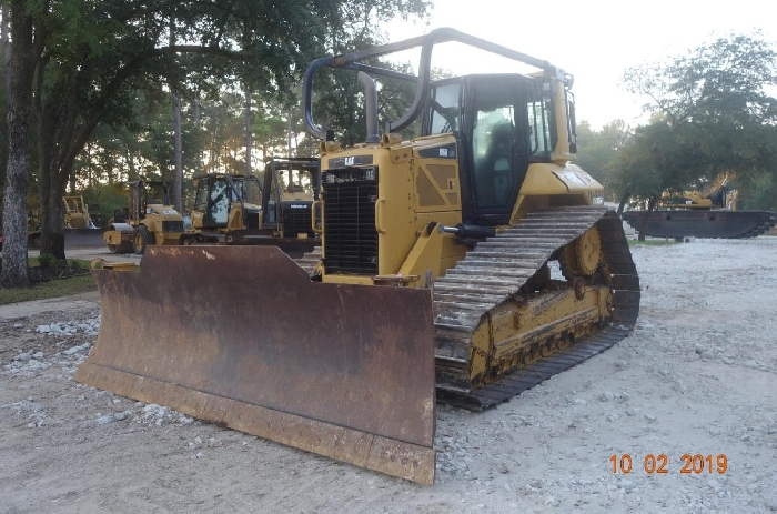 Dozers/tracks Caterpillar D6N